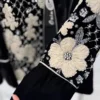 سروین کراپ کت گل برجسته سجاف مغزی